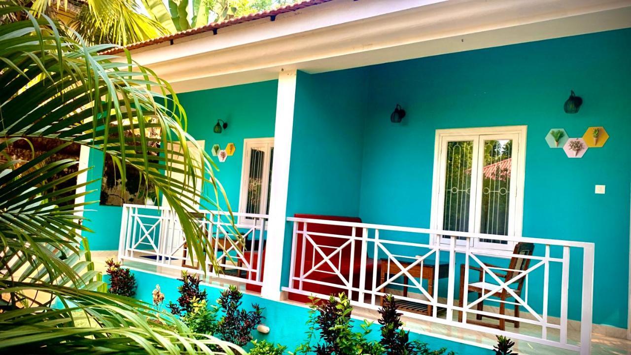 Stan-Inn, North Goa, Vagator, With Strong Wifi,Free Private Parking & Kitchen, Can Cook Where You Stay Eksteriør bilde